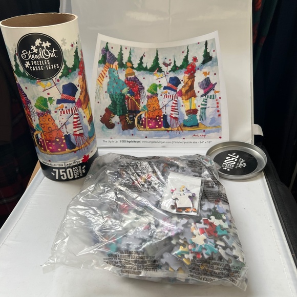 Stand Out Puzzle 750 Piece The Jig is Up 2020 Christmas Sled Ride Family 24 x 18 - Picture 2 of 13